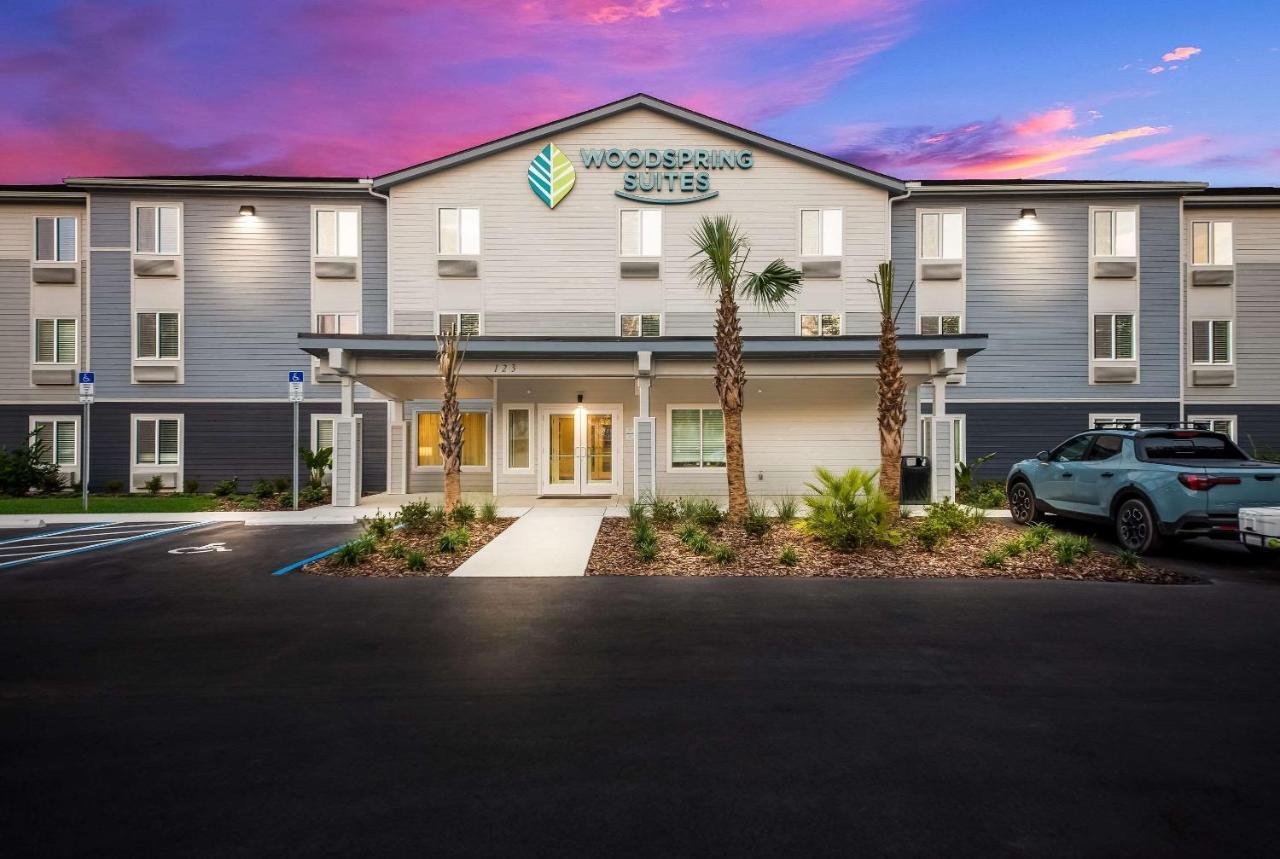Hotel Woodspring 2*