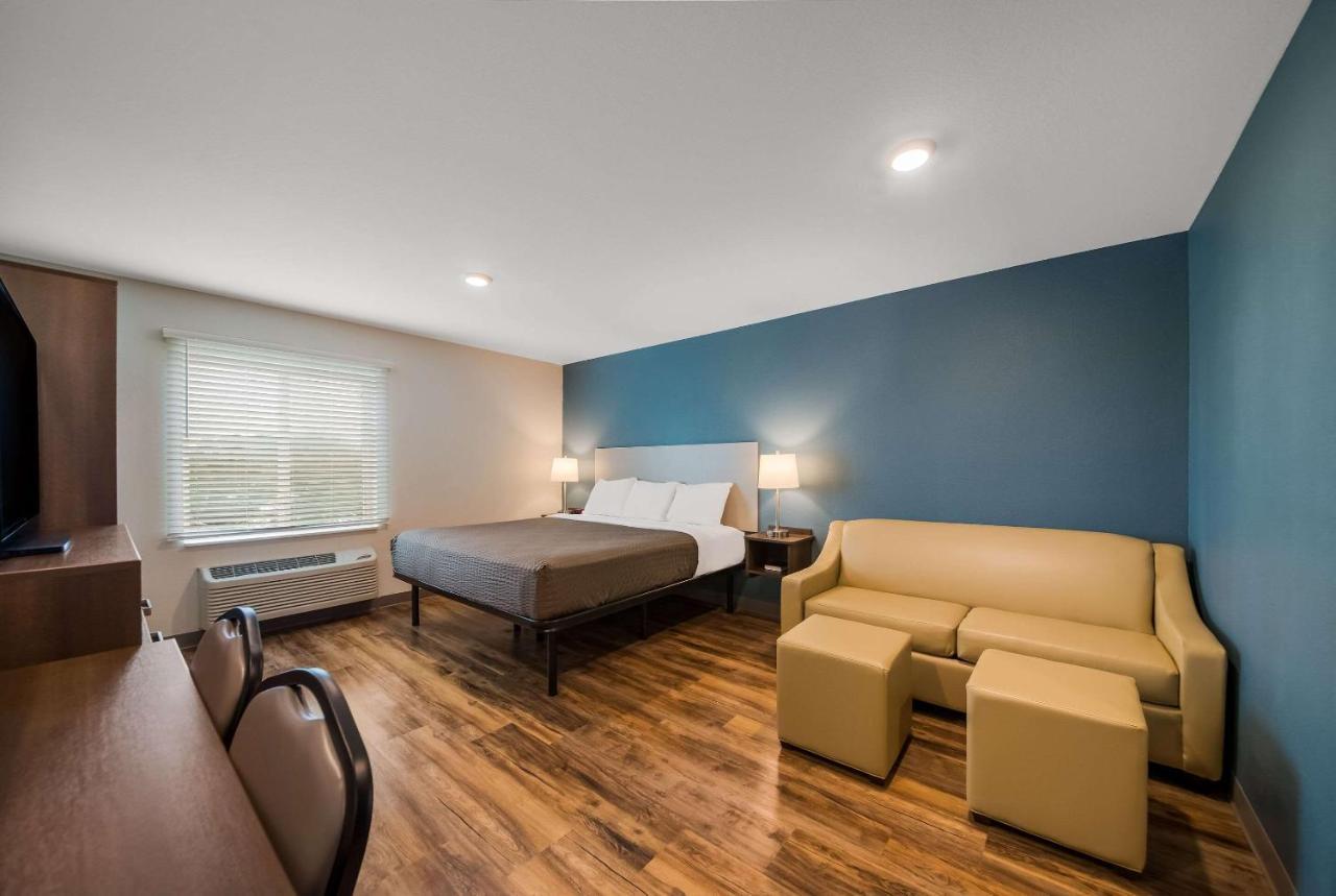 Woodspring Hotel